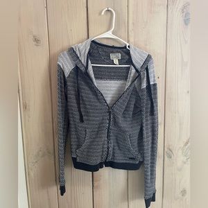 Converse knitted jacket.